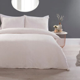 Smart Living Luxurious Pom Pom Fleece Duvet Cover With Pillowcases - Cream - thumbnail 4
