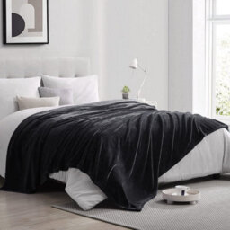 Ameha Fleece Plain Blanket, Lightweight & Reversible Throw For Travel, Bed & Sofa Blanket, Black King 200X240Cm - thumbnail 7