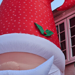 Samuel Alexander Giant: 20Ft (6M) Outdoor Inflatable Light Up Christmas Gonk With Raised Arm & Leds - thumbnail 8