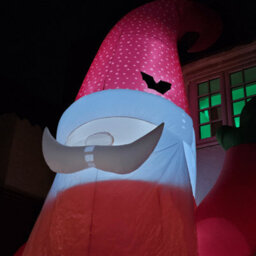 Samuel Alexander Giant: 20Ft (6M) Outdoor Inflatable Light Up Christmas Gonk With Raised Arm & Leds - thumbnail 3