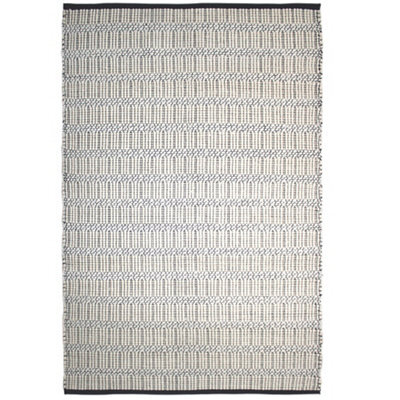 Manzi White & Black Striped Medium Rug, (L)170Cm X (W)120Cm - image 1
