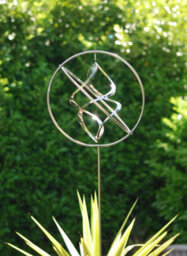 Home 2 Garden Stainless Steel Gyroscope Nova On Stake - thumbnail 2