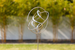 Home 2 Garden Stainless Steel Gyroscope Nova On Stake - thumbnail 5