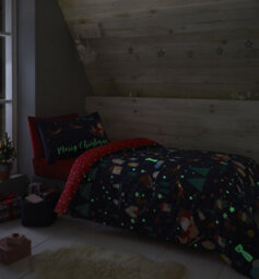 Catherine Lansfield Bedding Kids Santa's Christmas Wonderland Glow In The Dark Duvet Cover Set With Pillowcases Navy - thumbnail 2