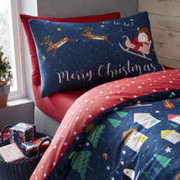 Catherine Lansfield Bedding Kids Santa's Christmas Wonderland Glow In The Dark Duvet Cover Set With Pillowcases Navy - thumbnail 3