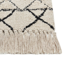 Beliani Aztec Cotton Area Rug Beige And Black 140 X 200 Cm Low Pile Modern - thumbnail 5