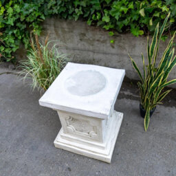 Oakleystone Northern White Stone Large Square Statuary Pedestal Garden Statues - thumbnail 3