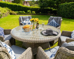 Royalcraft Wentworth 6 Seater Round Highback Comfort Dining Set - thumbnail 4