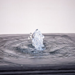 Primrose Bari Square Column With Rippling Effect Garden Water Feature Fountain With Led Lights H85Cm - thumbnail 4