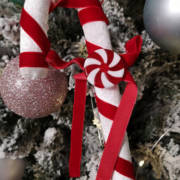 Samuel Alexander 29Cm Red And White Stripe Hanging Christmas Candy Cane Decoration - thumbnail 5
