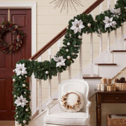 Living And Home 2.7M Artificial Christmas Garland With Led Lights White Flower Ball Festive Home Decoration - thumbnail 3