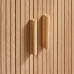 Oak Axel 2 Door Fluted Sideboard Birlea - thumbnail 4