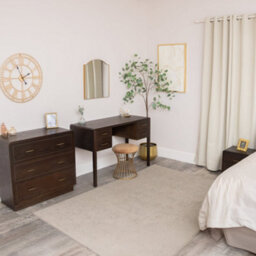Melody Maison Dark Wood 4 Drawer Dressing Table & Pair Of Bedside Tables - Kingsley Range - thumbnail 7