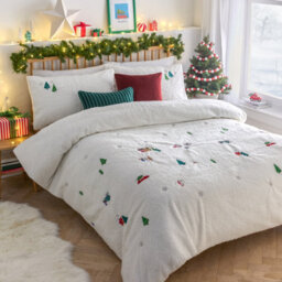 Furn. Festive Christmas Together Teddy Fleece Duvet Cover Set, King, White - thumbnail 1