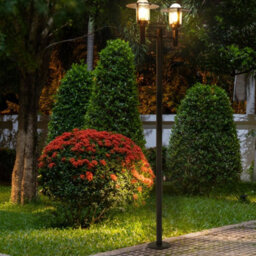 Beliani 2-Light Black Aluminium Path Lamp Post With Glass Shades, W57 X D25 X H200Cm - thumbnail 1