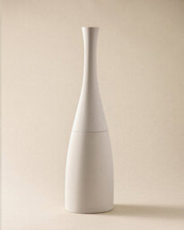 Cosmic Toilet Brush & Holder, Pale Sand, Unique Design, Soft-Finish Coating, Saku Collection - thumbnail 1