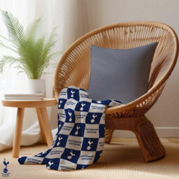 Tottenham Hotspur Fc Polyester Checkered Fleece Blanket Navy/white (150Cm X 100Cm) - thumbnail 2