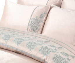 Homespace Direct Ltd Kampala Hill Amara Embroidered Pink Duvet Cover Set With Pillowcases Double Bedding Set - thumbnail 3