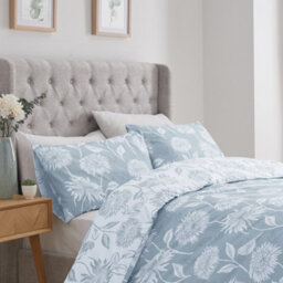 Dreams & Drapes Chrysanthemum Easy Care Duvet Cover Set - thumbnail 2