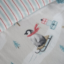 Catherine Lansfield Brushed Christmas Penguins Cotton Reversible Double Duvet Cover Set With Pillowcases Green - thumbnail 4