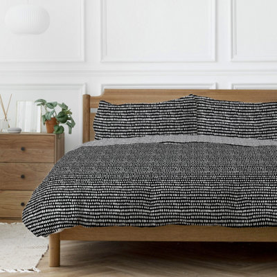 Copenhagen Home Arri Reversible Single Duvet Cover Set With Pillowcases - Black & White - image 1