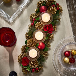 Dibor Berries And Baubles Red Triple Table Centrepiece Christmas Decoration Candle Holder Tealight Holder 39Cm - thumbnail 2