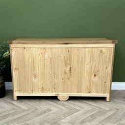 Elm Home And Garden Rustic Oak 3 Door 3 Drawer Sideboard Buffet Fully Assembled 137Cm Wide X 81Cm High X 40Cm Deep - thumbnail 3