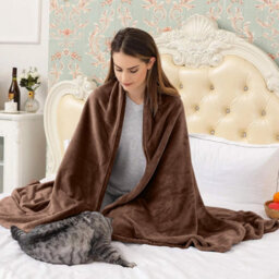 Ameha Fleece Plain Blanket, Lightweight & Reversible Throw For Travel, Bed & Sofa Blanket, Coffee King 200X240Cm - thumbnail 4