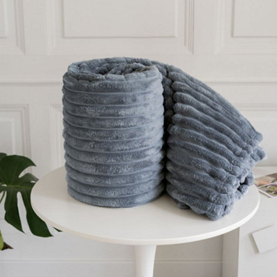 Homes & Linen Chunky Ribbed Cord Faux Fur Velvet Touch Sofa Bed Throwover Soft Touch Blanket Silver  (200 X 240Cm) - image 1