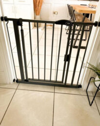 Safetots Pressure Fit Self Closing Stair Gate, 75Cm - 82Cm, Slate Grey, Auto Closing Baby Gate, Safety Barrier - thumbnail 6