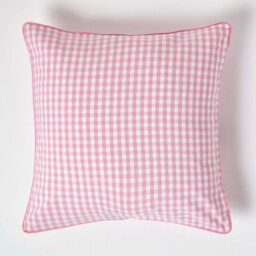 Homescapes Cotton Gingham Check Pink Cushion Cover, 60 X 60 Cm - thumbnail 1
