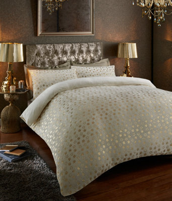 Smart Living Teddy Bear Fluffy Bedding Set, Thermal Warm & Cosy Super Soft Fleece Duvet Cover Set With Pillowcases - Cream - image 1