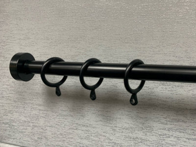eXtreme Black Curtain Pole For Patio 120 To 210Cm Extendable Curtain Pole Includes Finials, Rings, & Brackets