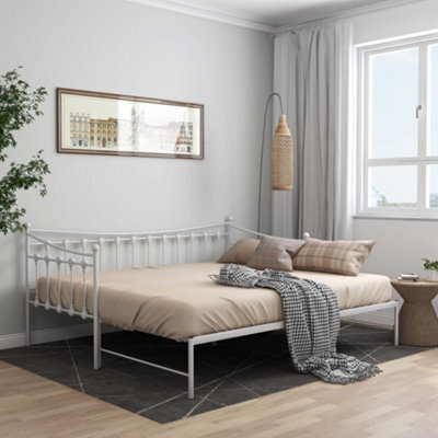Berkfield Pull-Out Sofa Bed Frame White Metal 90X200 Cm - image 1