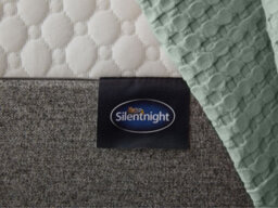Silentnight Memory 7 Sleep Mattress - Medium - Memory Foam - Double - thumbnail 5