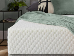Silentnight Memory 7 Sleep Mattress - Medium - Memory Foam - Double - thumbnail 3