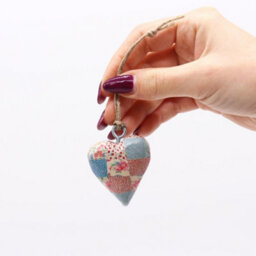 Serenityy Small Decor Wood Heart In Cheque Blue And Red - Lightweight Wooden Accent For Home And Crafts - thumbnail 2