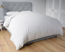 Winter Extra Warm Duvet 15 Tog Polycotton And Hollowfibre Filling - thumbnail 1