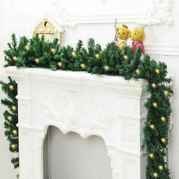 9Ft Christmas Garland Pre Lit With Lights - thumbnail 2