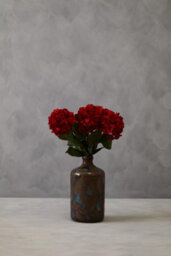 Orsina Hydrangea Stem - 74Cm Red, Rich Red Faux Bloom With Lush Petals And Green Foliage, Brings Warmth & Depth To - thumbnail 4