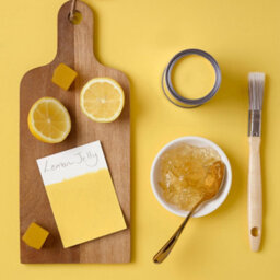 Rust-Oleum Lemon Jelly Satin Bathroom Wood & Cabinet Paint 750Ml - thumbnail 4
