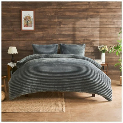 Home Luxe Interiors Plush Faux Fur Chunky Ribbed Charcoal Bedding Duvet Cover Set - image 1