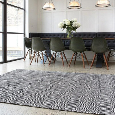 Black/white Geometric Handmade Modern Wool Easy To Clean Rug Dining Room Bedroom And Living Room-160Cm X 230Cm - image 1