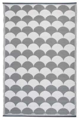 Fallen Fruits Grey White Garden Rug Outdoor Carpet Garden Caravan Camping 100% Recycled 1.8M