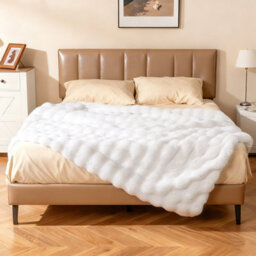 Costway Faux Fur Throw Blanket Plush Rabbit Fur Bubble Blanket 203 X 153 Cm - thumbnail 8