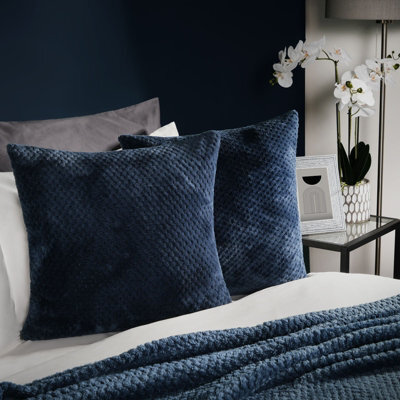 OHS Waffle Fleece 2 X Cushion Covers Soft - image 1