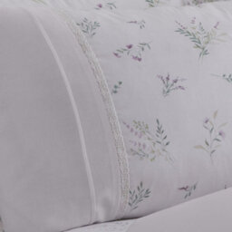 Dreams & Drapes Floral Sprig Lace Detail Lilac Duvet Cover Set - thumbnail 3