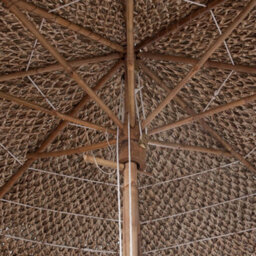 Berkfield Bamboo Parasol With Banana Leaf Roof 210 Cm - thumbnail 2