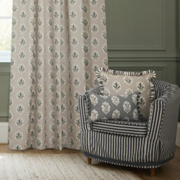 Sanderson Sessile Leaf Printed Room Darkening Pencil Pleat Curtain Pair Flax (W)167Cm X (D)182Cm - thumbnail 4