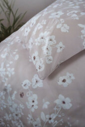 The Lyndon Company Petite Fleure Cotton Pink Duvet Cover Set Blossom Floral Print Bedding With Elegant Piped Finish - thumbnail 3